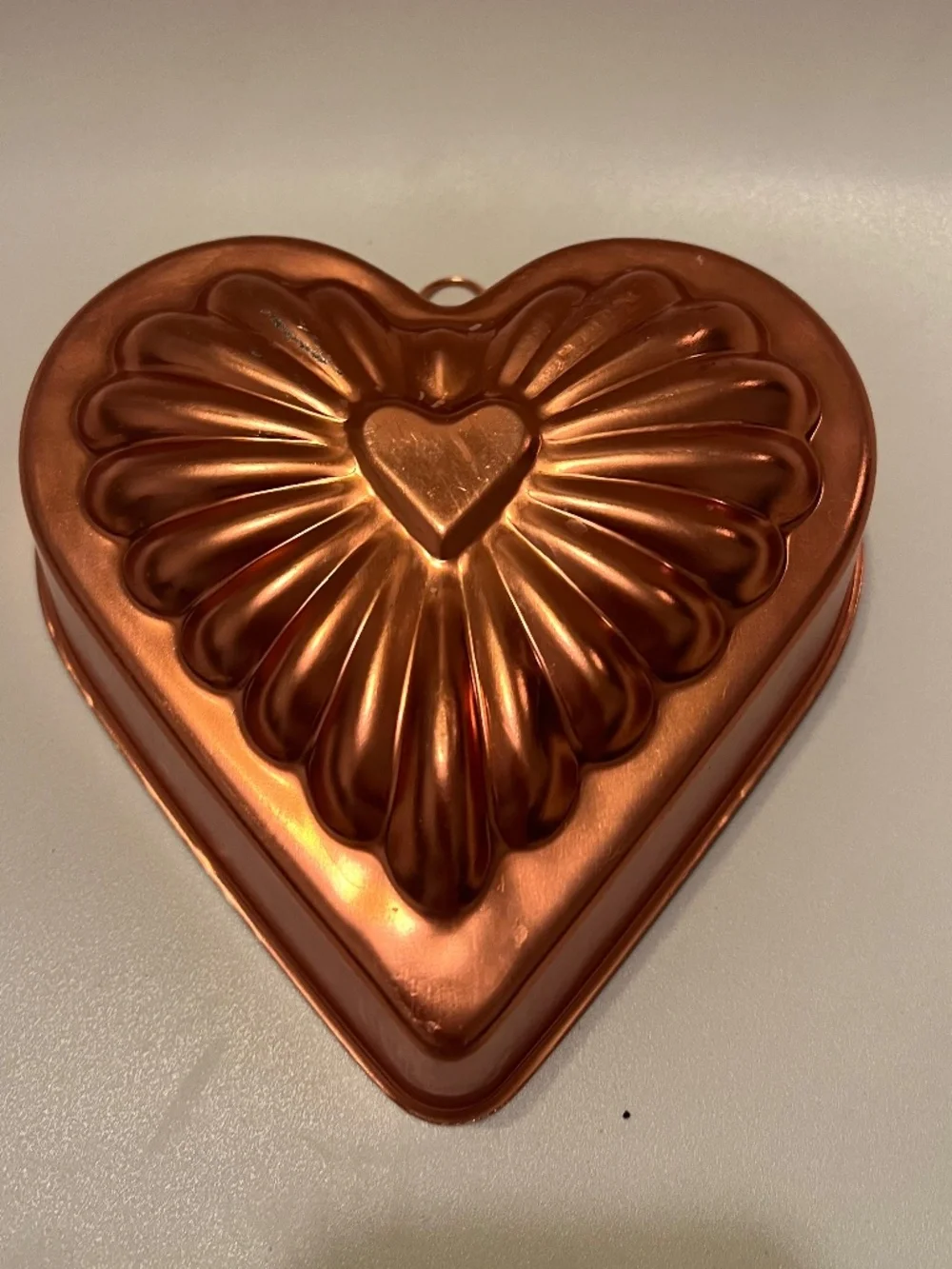 Copper heart shaped baking pan mold wall hanging